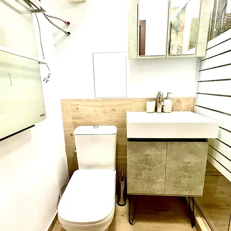 The 2br - Free Parking Appart hôtel
