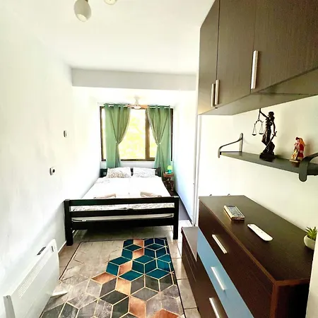 Apartmanhotel The - Free Parking *