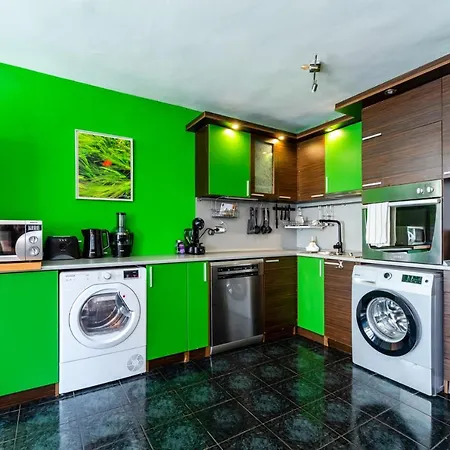 The 2br - Free Parking Aparthotel