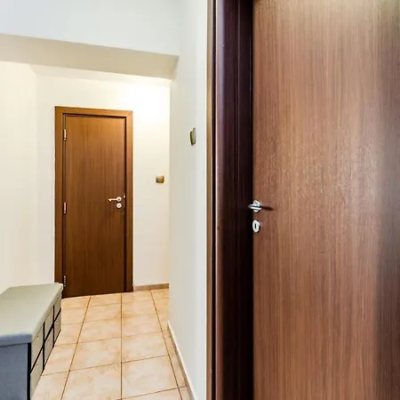 The 2br - Free Parking Aparthotel 4*