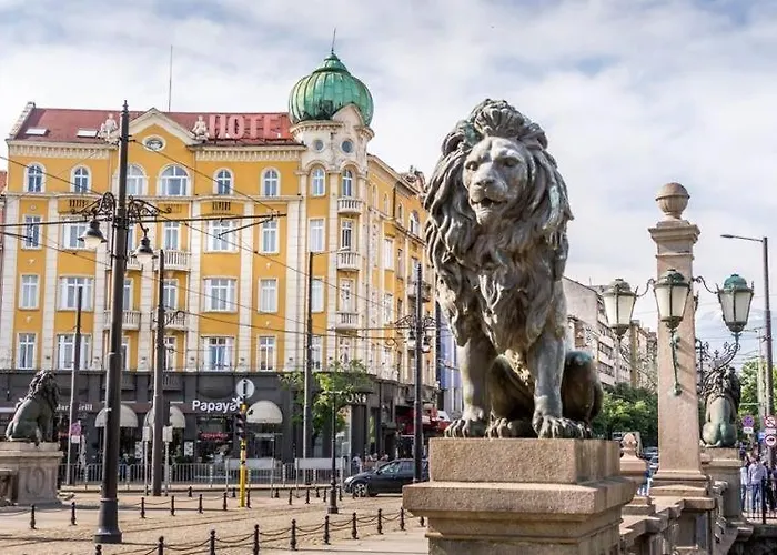 Aparthotel The 2br - Free Parking 4*